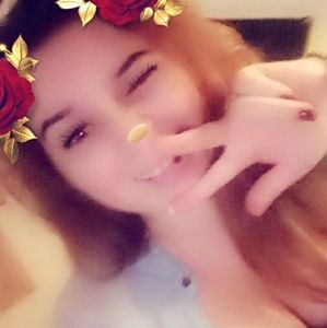 Meet your Posher, Caitlynn